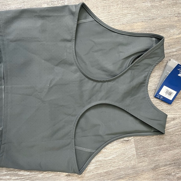 New Balance Gray Tank Top - Picture 2 of 3